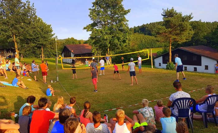 Christelijk vakantiepark Beieren volleybal 01